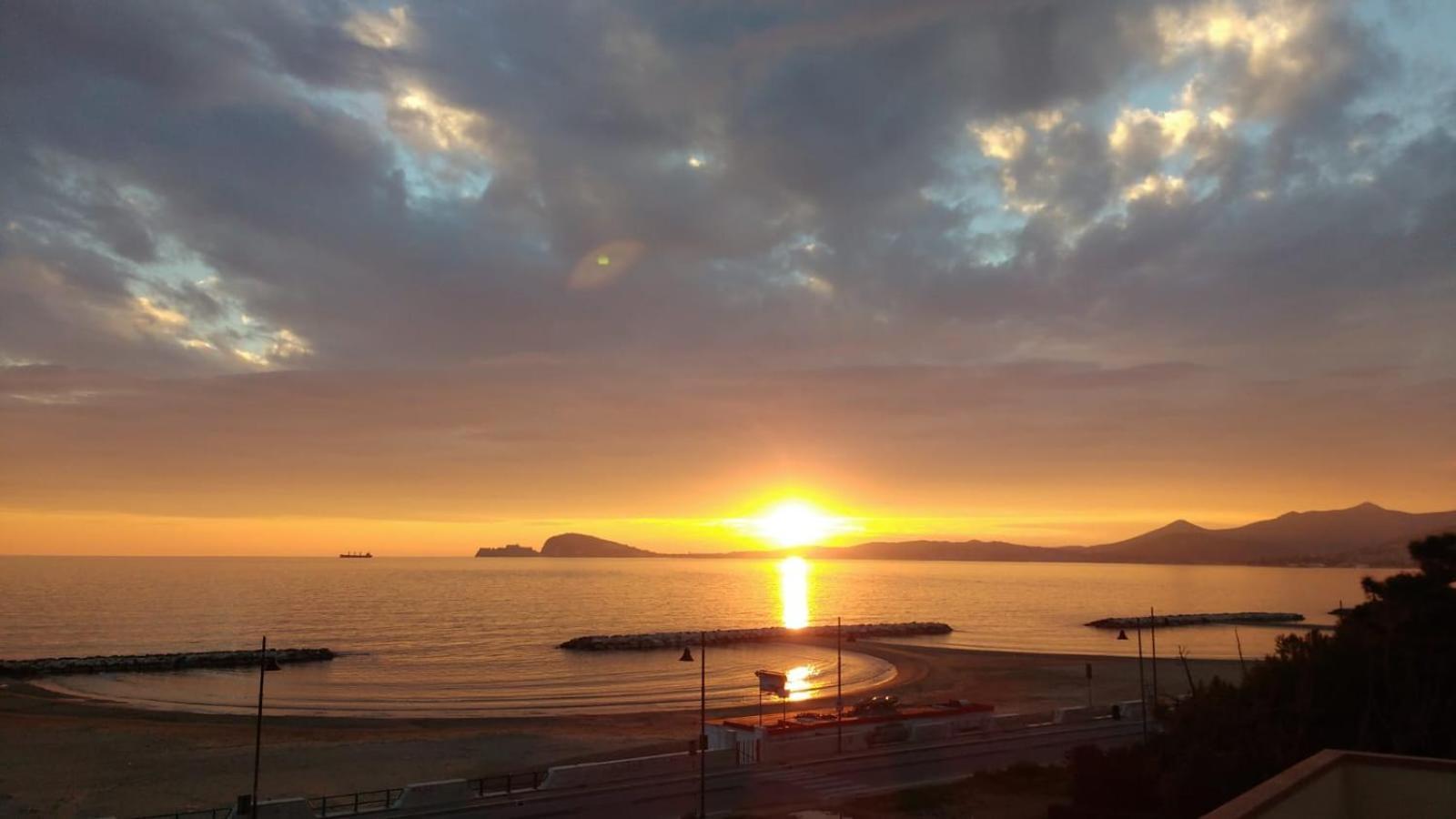 Apartament Bordoriva Formia Zewnętrze zdjęcie